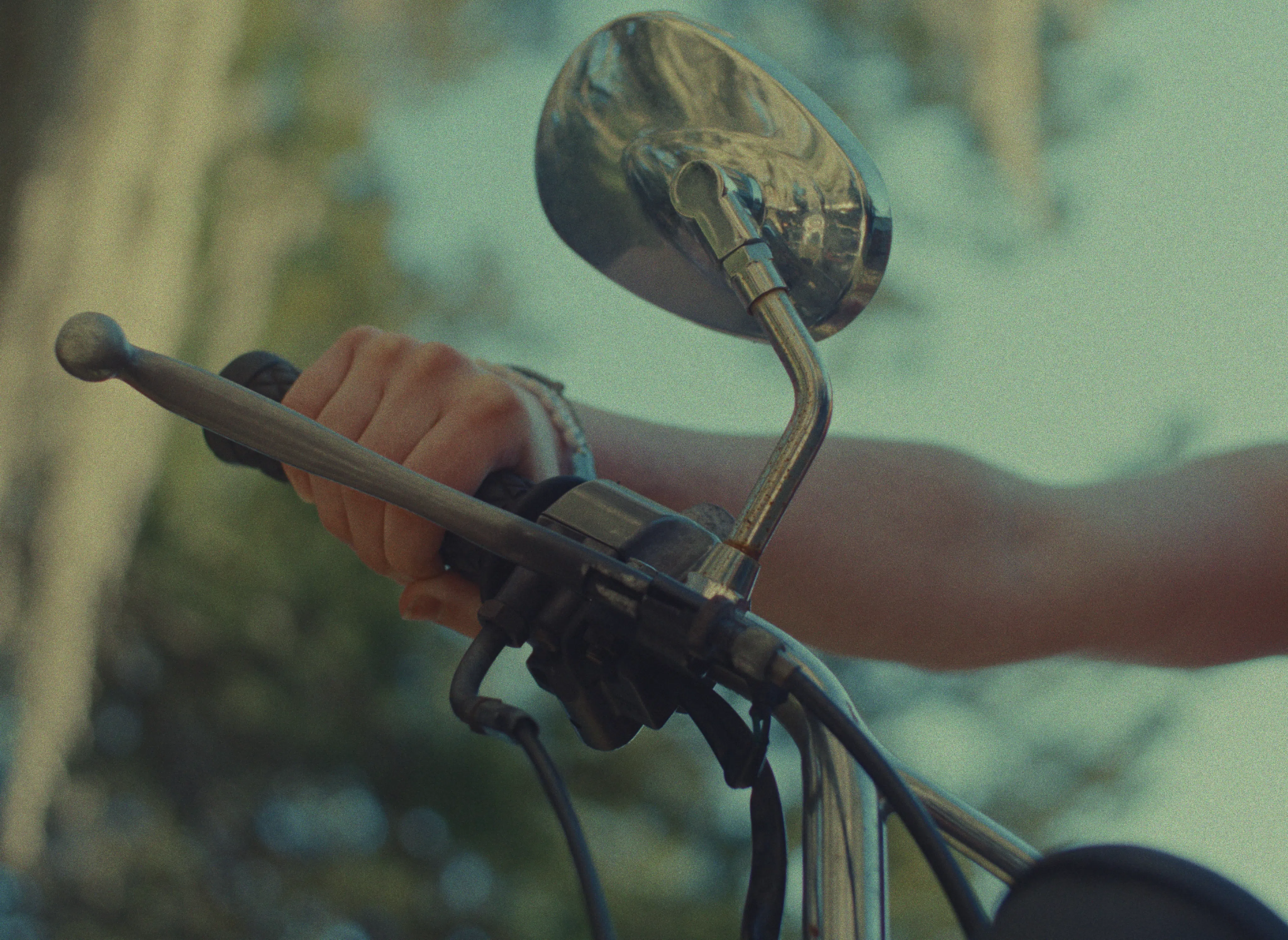 Spinning still 1